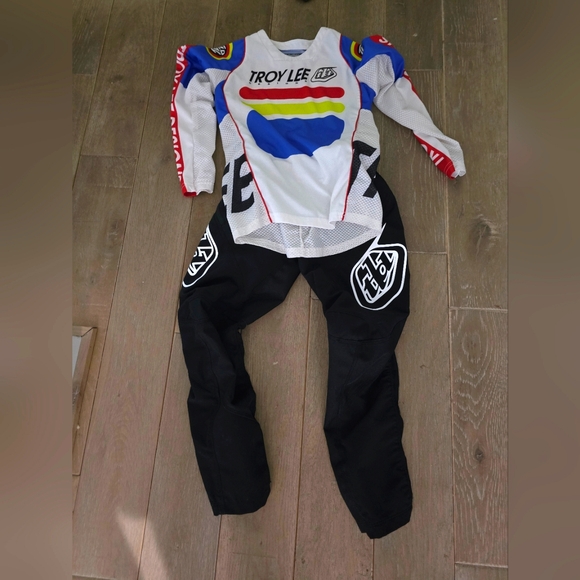 Youth Small/22 Troy Lee BMX Shirt and Pants - Picture 1 of 1